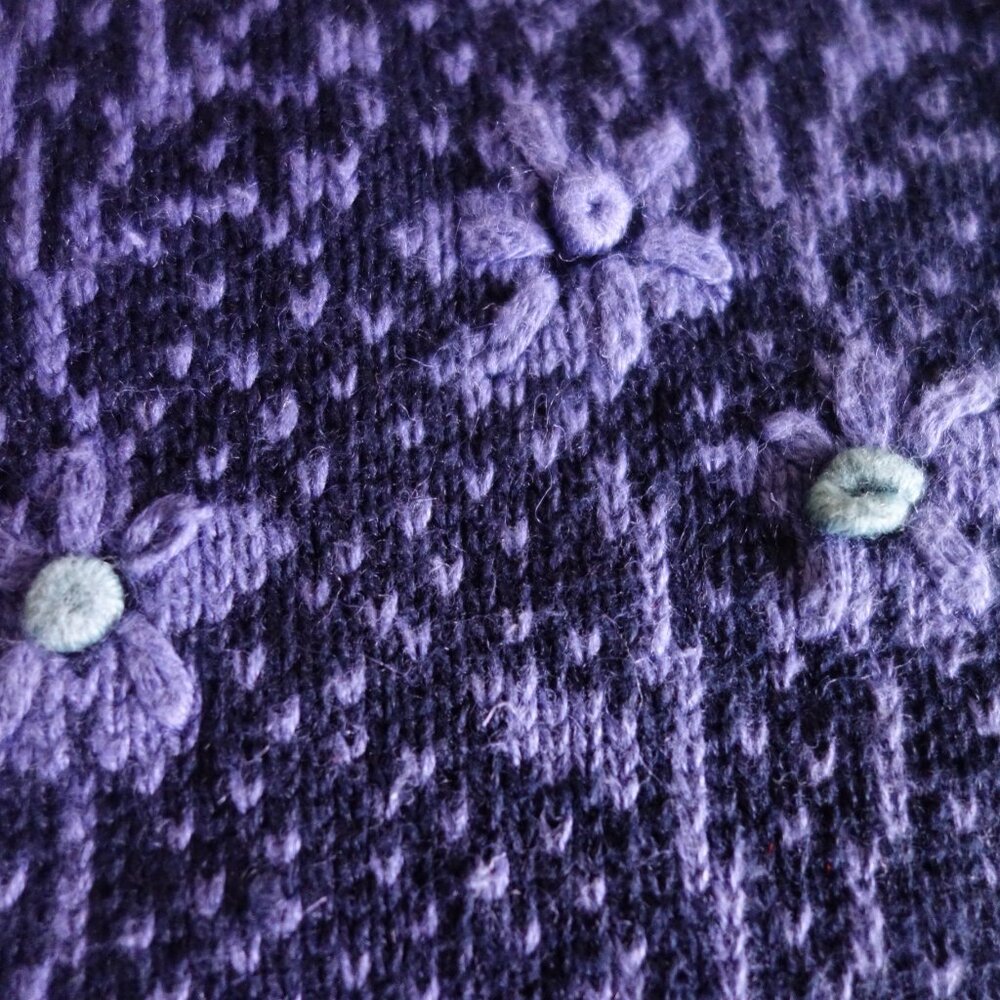 NOMADIC TRADERS Knitted Floral Embroidered Purple Sweater – Wmns Large - Picture 3 of 9